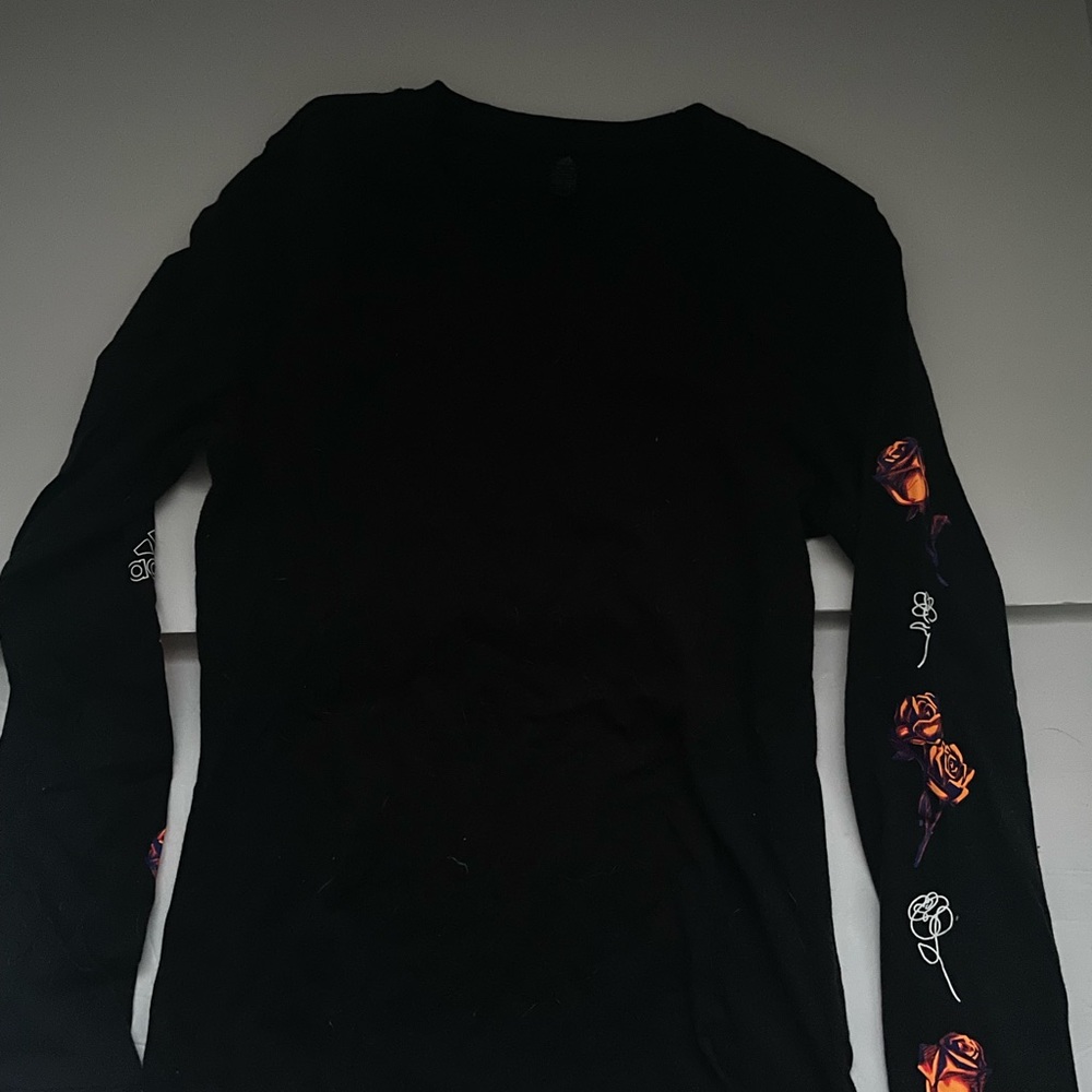 Women’s Black Floral Adidas Long Sleeve Shirt Size Extra Small